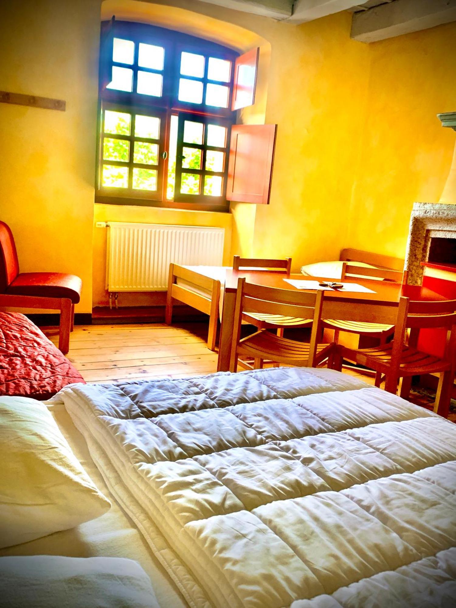 Le Pavillon Des Officiers Aparthotel Mont-Dauphin Ngoại thất bức ảnh